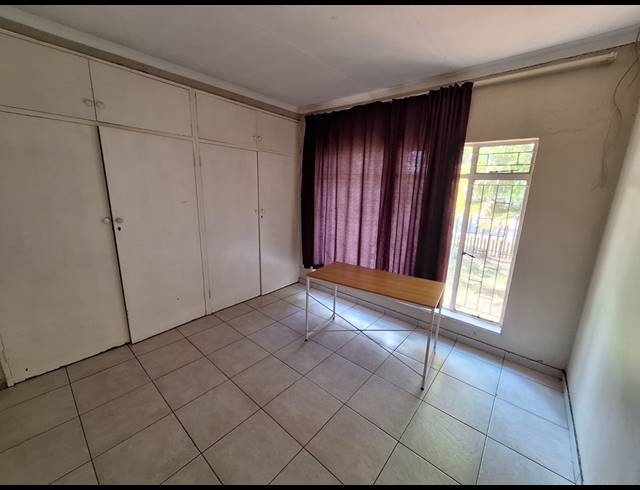 4 BEDROOM HOUSE FOR SALE IN VANDERBIJLPARK SE 6